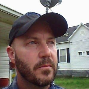 Meet your Posher, Everett